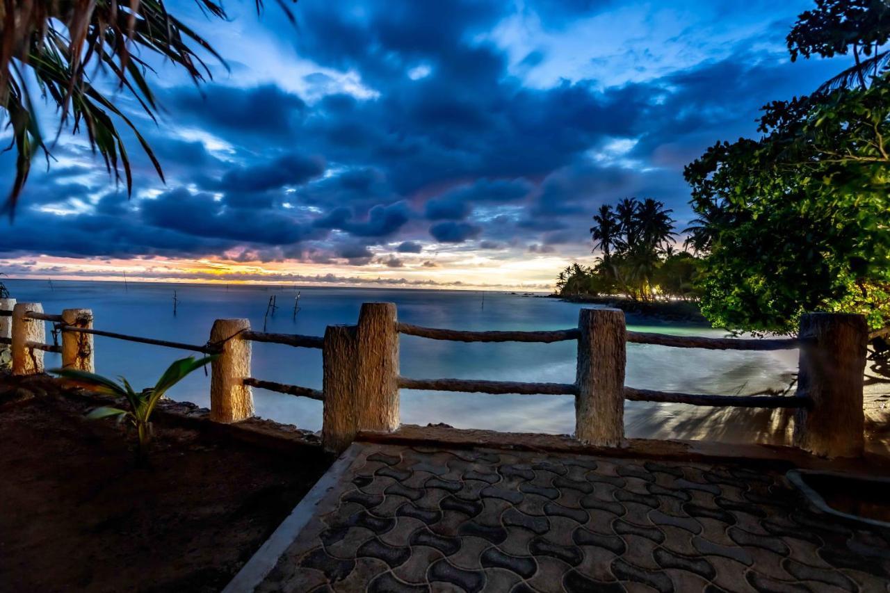 Polhena Grand Resort & Banquet Matara Exterior foto